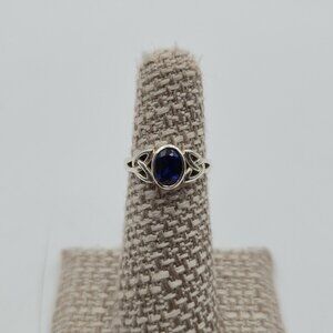 Size 5 Sterling Silver Blue Sapphire Celtic Accent Band Ring A4285